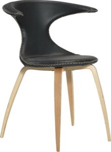 Černá kožená jídelní židle s přírodním podnožím DAN–FORM Denmark Flair ​​​​​DAN-FORM Denmark