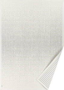 Bílý vzorovaný oboustranný koberec Narma Helme