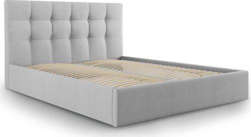 Světle šedá čalouněná dvoulůžková postel s úložným prostorem s roštem 180x200 cm Nerin – Mazzini Beds Mazzini Beds
